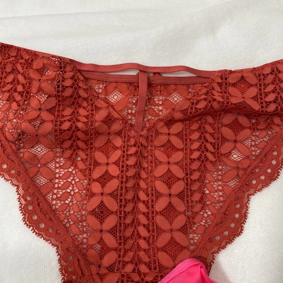Victoria's Secret Woman's Thong & Cheeky Tanga Panties Sz S NWT - Picture 6 of 11